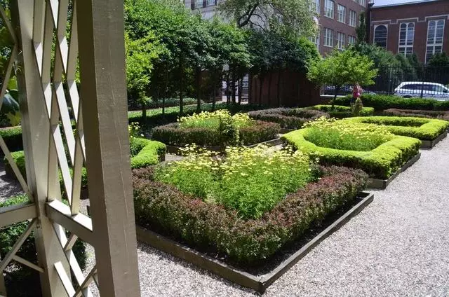 18th Century Garden