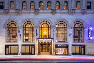 Aloft Philadelphia Downtown