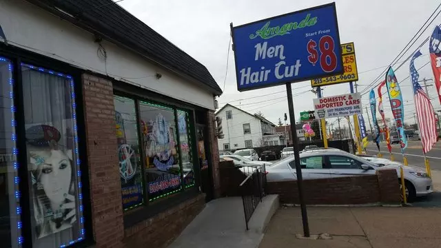 Amanda’s Barbershop