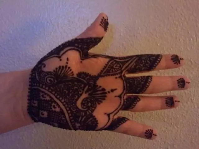 Alhuda Henna Fashions