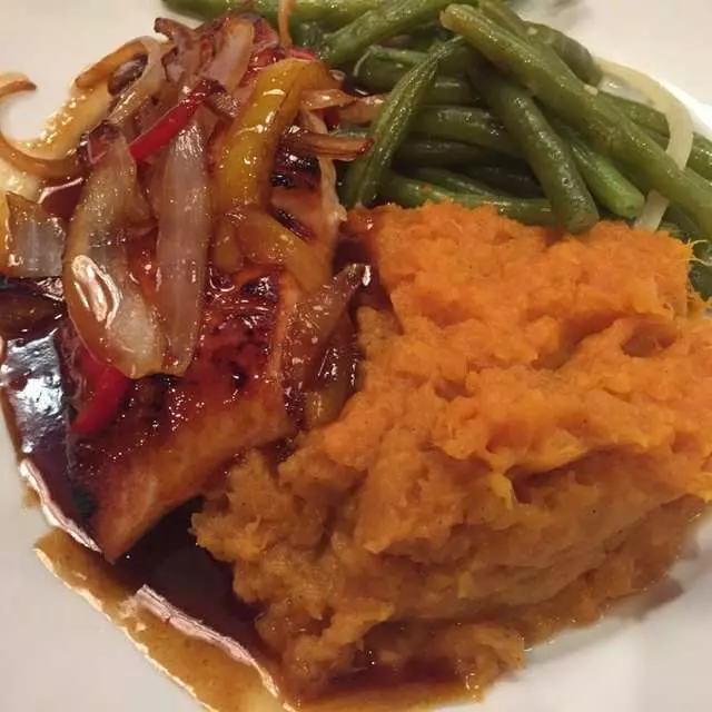 48th Street Grille