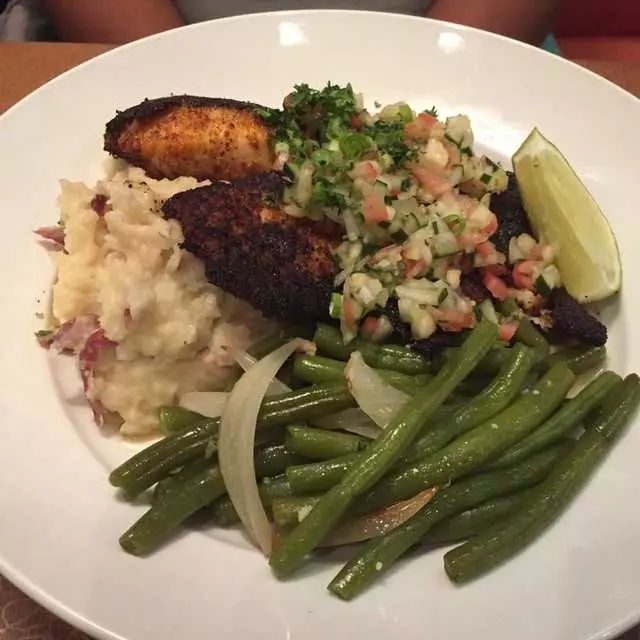 48th Street Grille