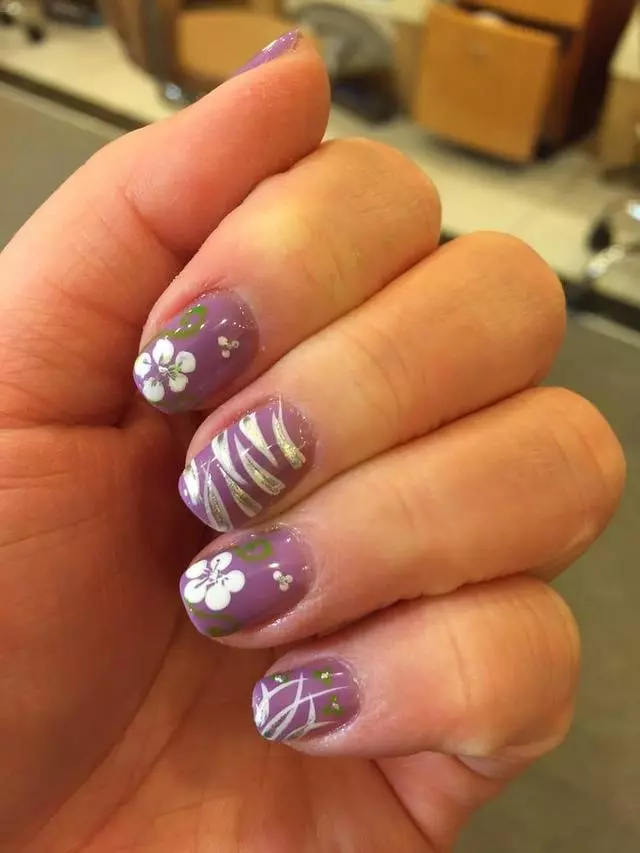Ann’s Nail Salon