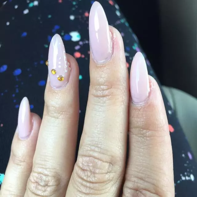 Ann’s Nail Salon