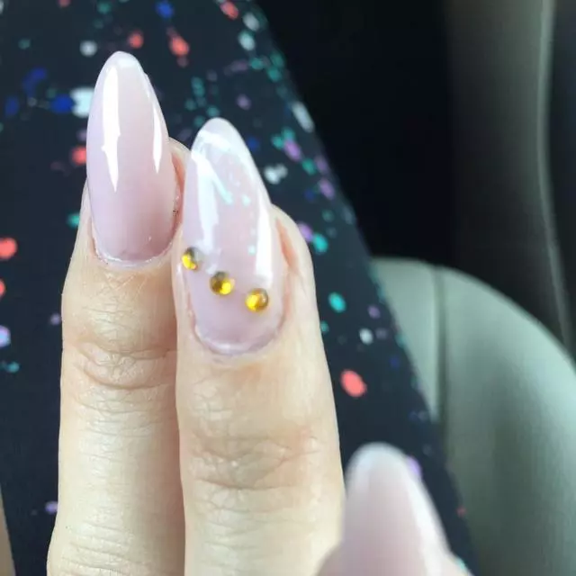 Ann’s Nail Salon