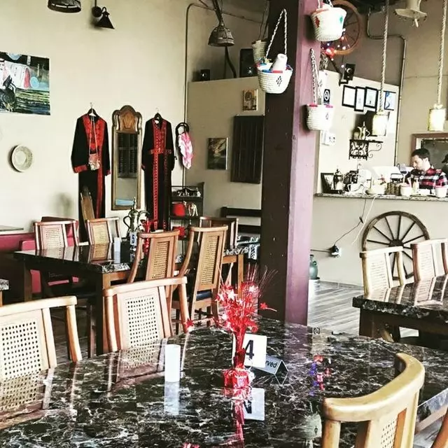 Alamodak Restaurant and Hookah Lounge