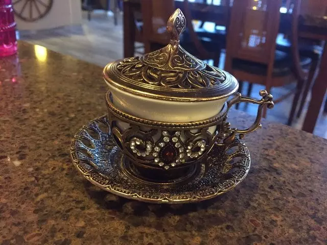 Alamodak Restaurant and Hookah Lounge