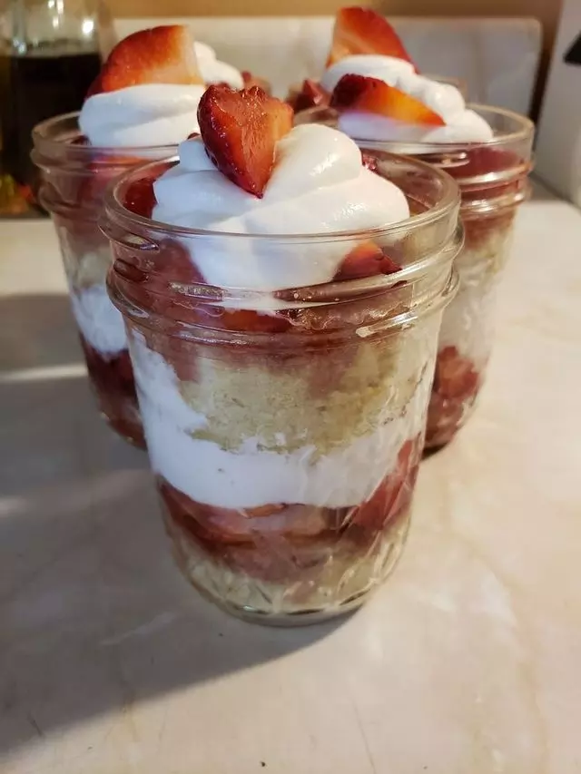 Baker&apos;s Raee Bakery