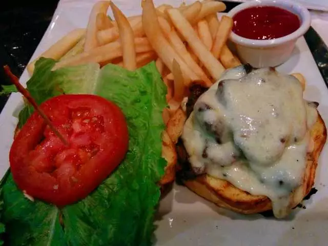 1518 Bar & Grill