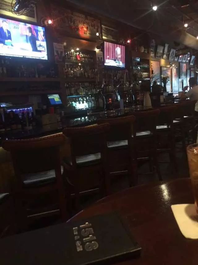 1518 Bar & Grill