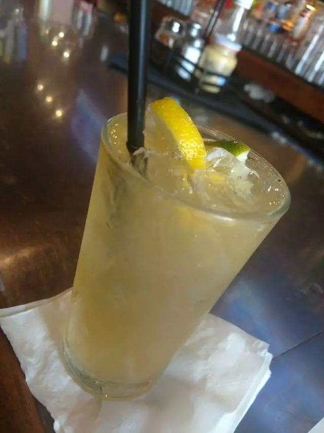 1518 Bar & Grill