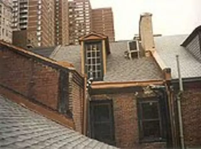 Apple Roofing Company