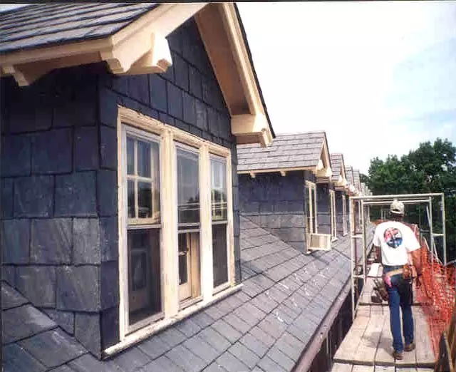 Apple Roofing Company