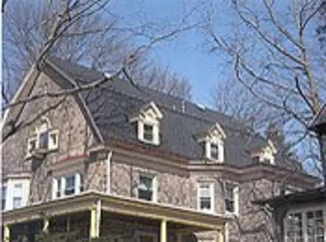 Apple Roofing Company
