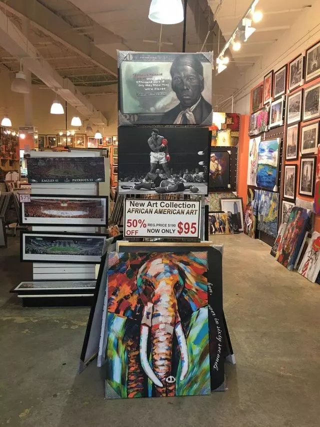 Amaze Art Gallery