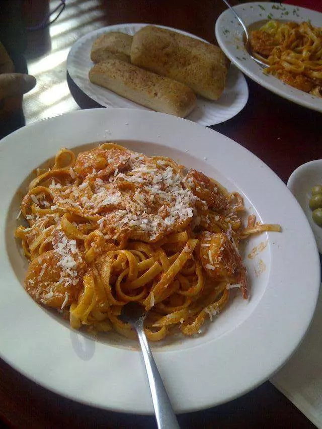 Amy’s Pizzeria