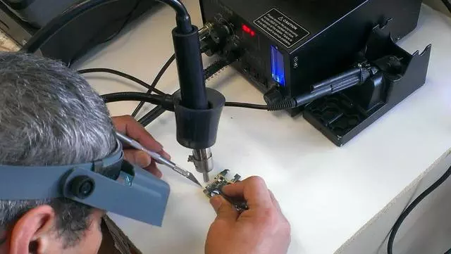 AJ’s Cell Phone Repair Shop