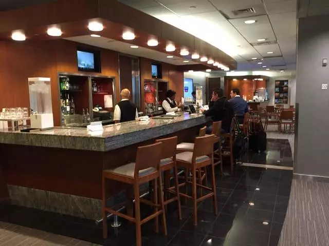 Admirals Club
