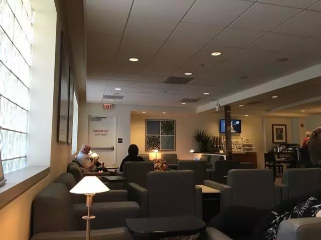 Admirals Club