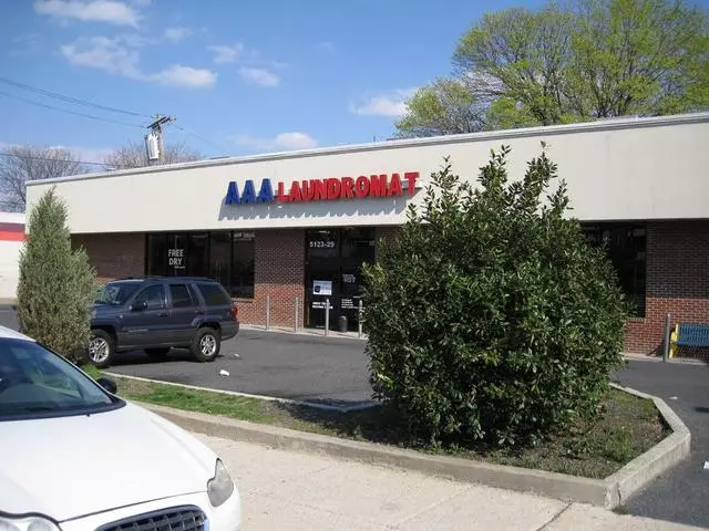 AAA Laundromat