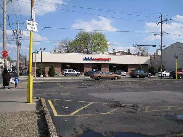 AAA Laundromat