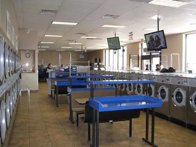 AAA Laundromat