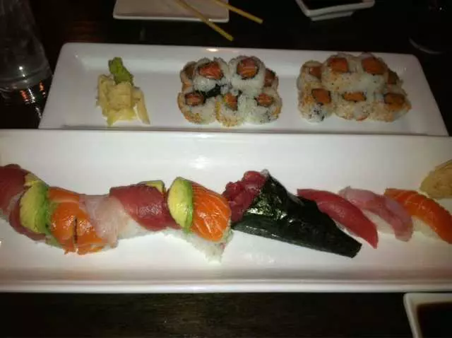 1225Raw Sushi and Sake Lounge