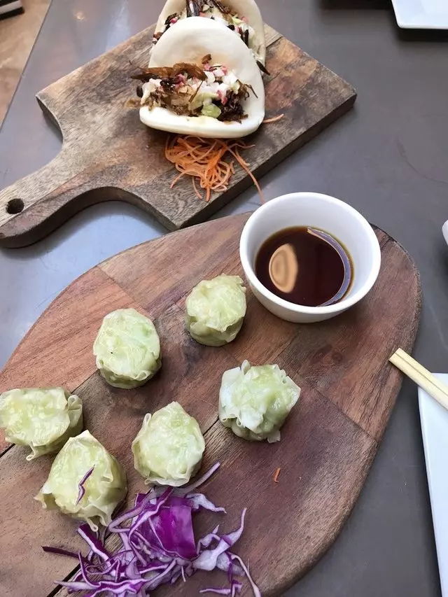 1225Raw Sushi and Sake Lounge