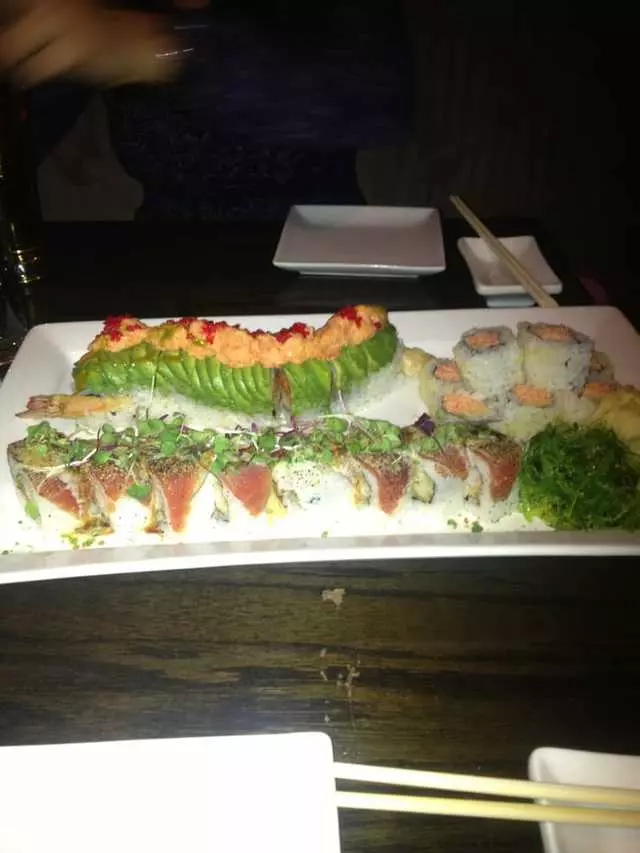 1225Raw Sushi and Sake Lounge