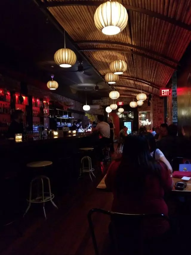 1225Raw Sushi and Sake Lounge