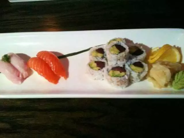 1225Raw Sushi and Sake Lounge