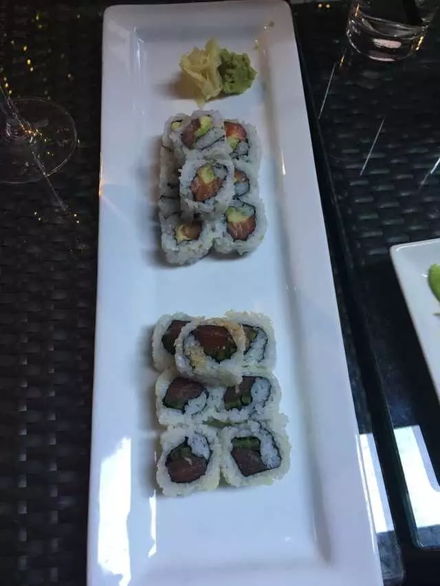 1225Raw Sushi and Sake Lounge
