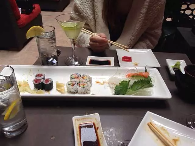 1225Raw Sushi and Sake Lounge