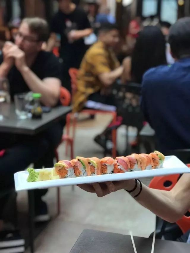 1225Raw Sushi and Sake Lounge
