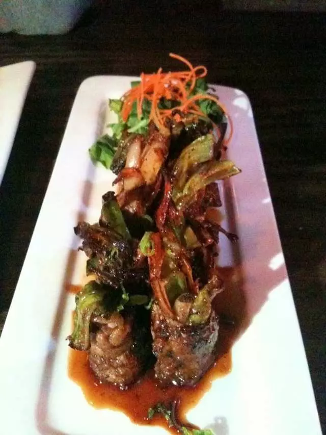 1225Raw Sushi and Sake Lounge