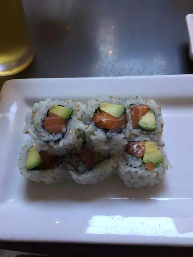 1225Raw Sushi and Sake Lounge