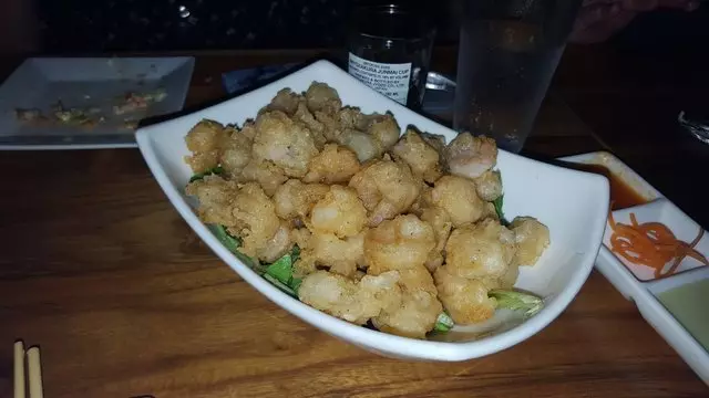 1225Raw Sushi and Sake Lounge
