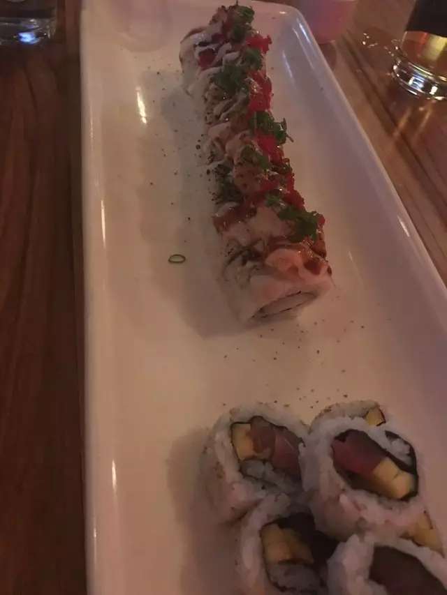 1225Raw Sushi and Sake Lounge