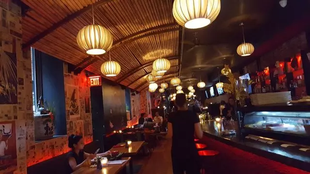 1225Raw Sushi and Sake Lounge