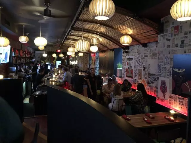 1225Raw Sushi and Sake Lounge