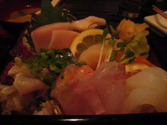 1225Raw Sushi and Sake Lounge