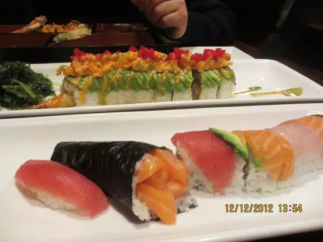 1225Raw Sushi and Sake Lounge