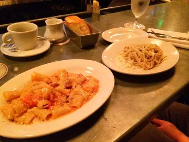 Amis Trattoria