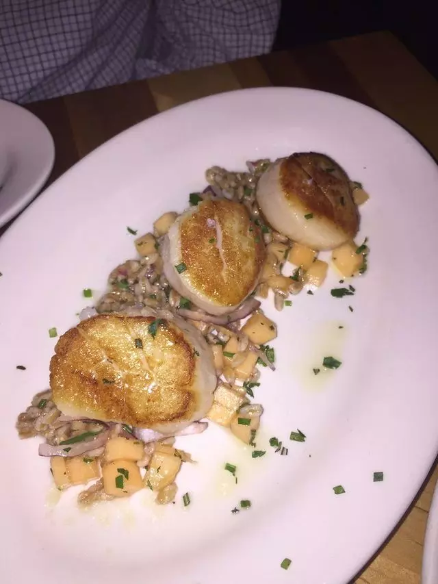 Amis Trattoria