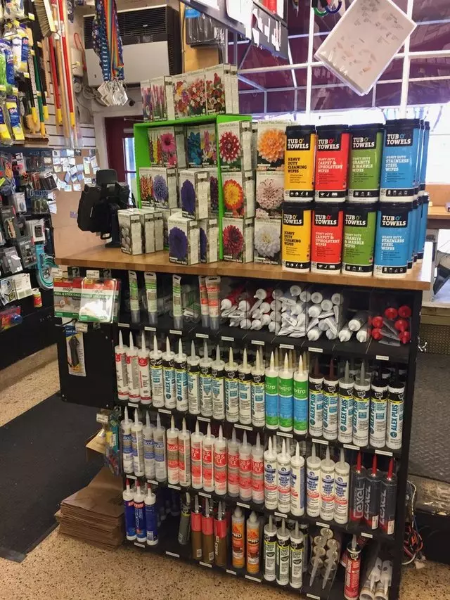 10th Street Hardware