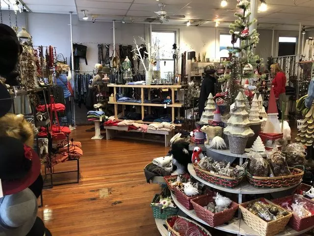 Artisans On the Avenue