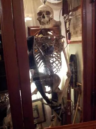 Anastacia’s Antiques