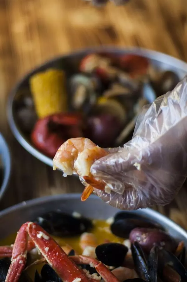 Hook & Reel Cajun Seafood & Bar