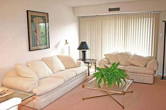 Ambassador I Apartments