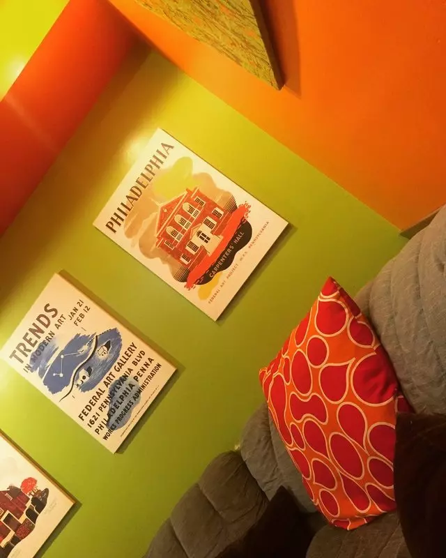 Apple Hostels